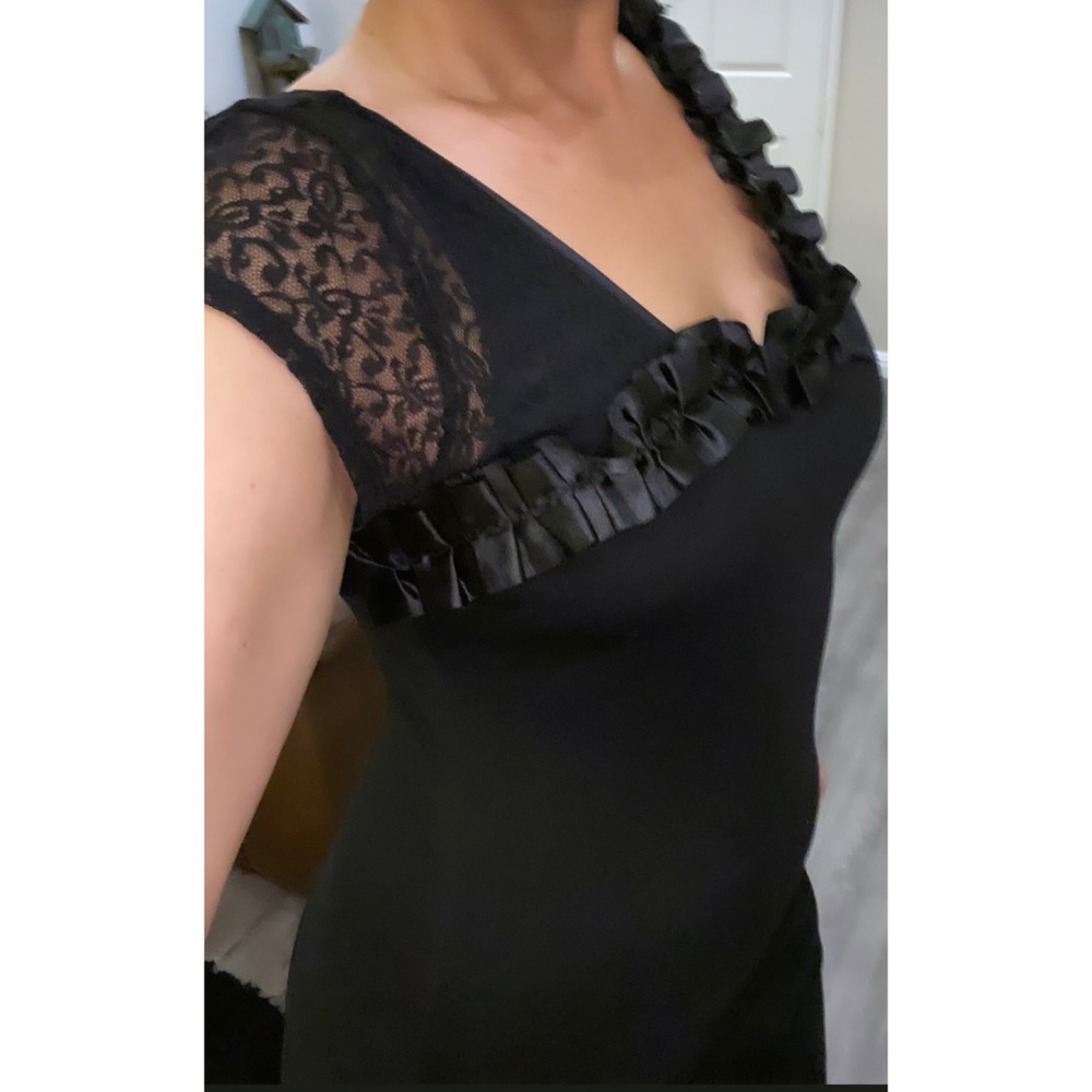 Black shirt